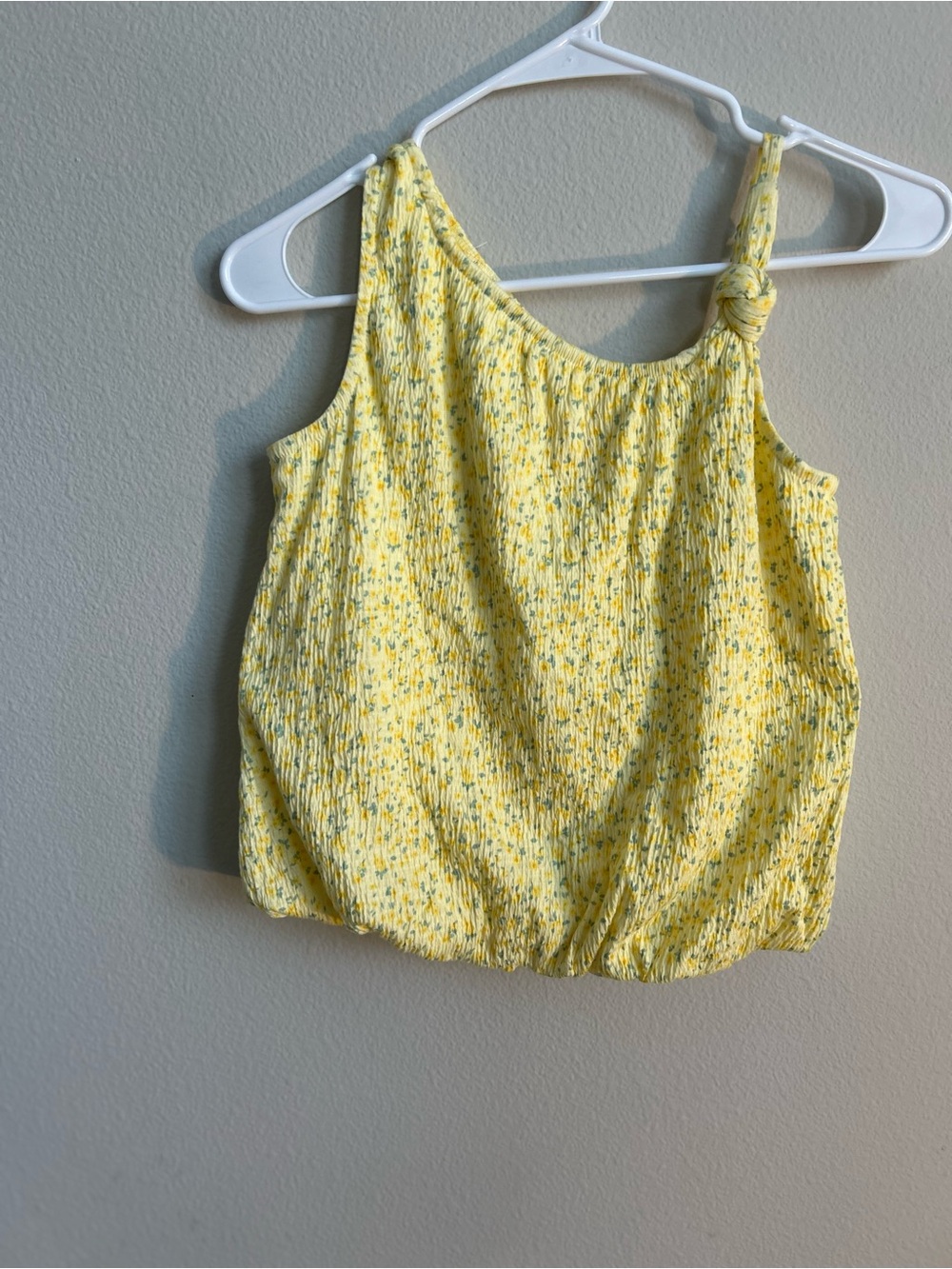 Cat & Jack Yellow Floral Knotted One-Shoulder Tank